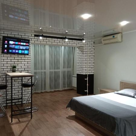 Ferienwohnung 35 Проспект Миру Krywyj Rih Exterior foto