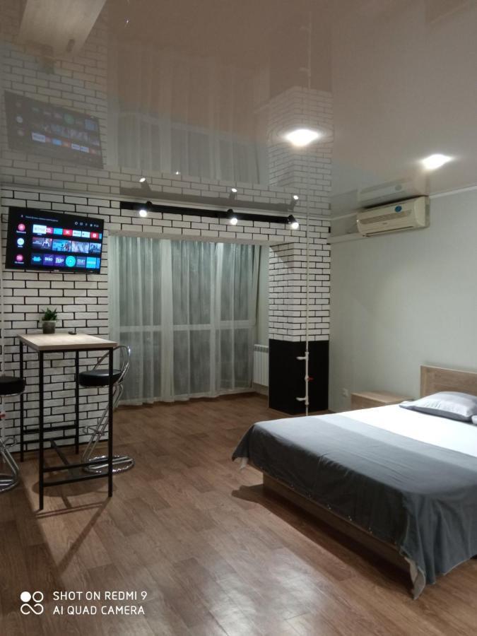 Ferienwohnung 35 Проспект Миру Krywyj Rih Exterior foto