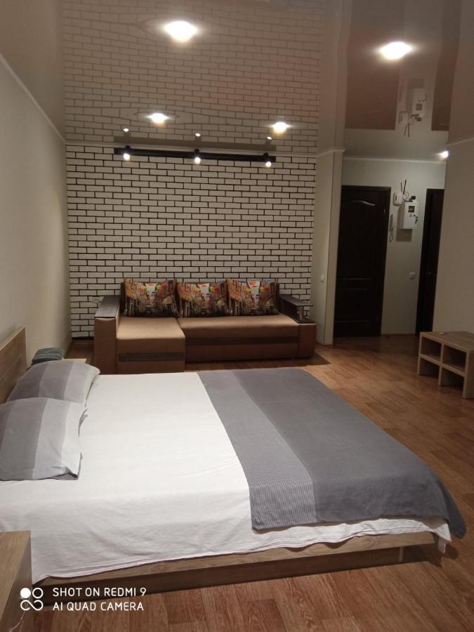 Ferienwohnung 35 Проспект Миру Krywyj Rih Exterior foto